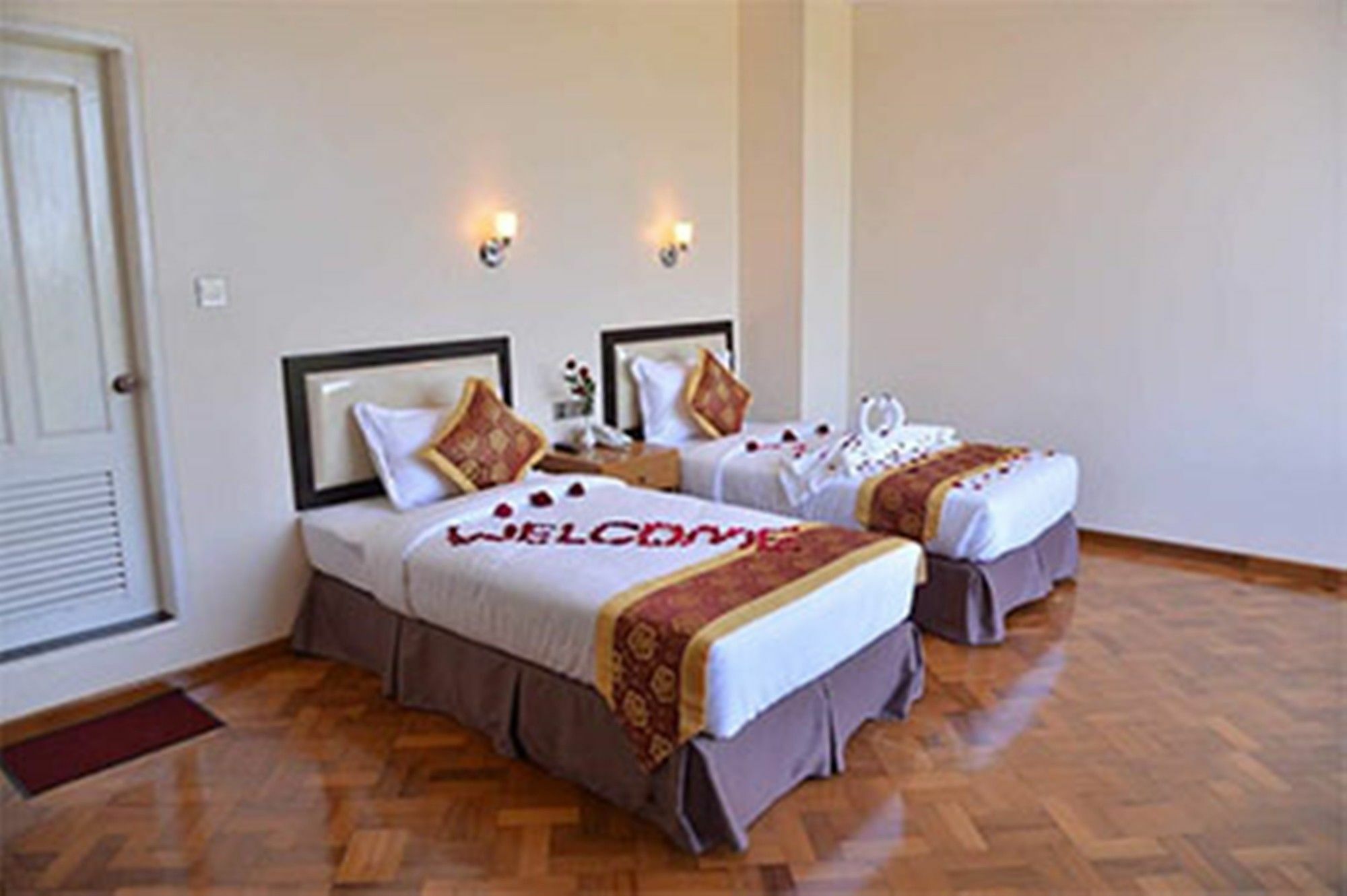 Hotel Yadanar Oo Mandalay Luaran gambar